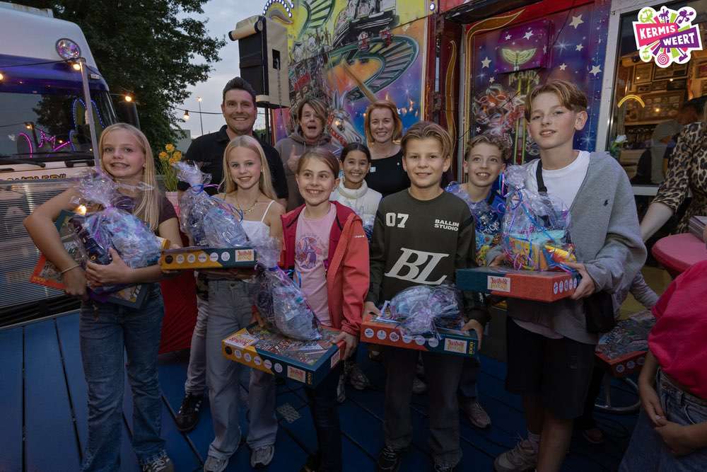 Foto: 'Uitreiking kermisprijzen 06'.